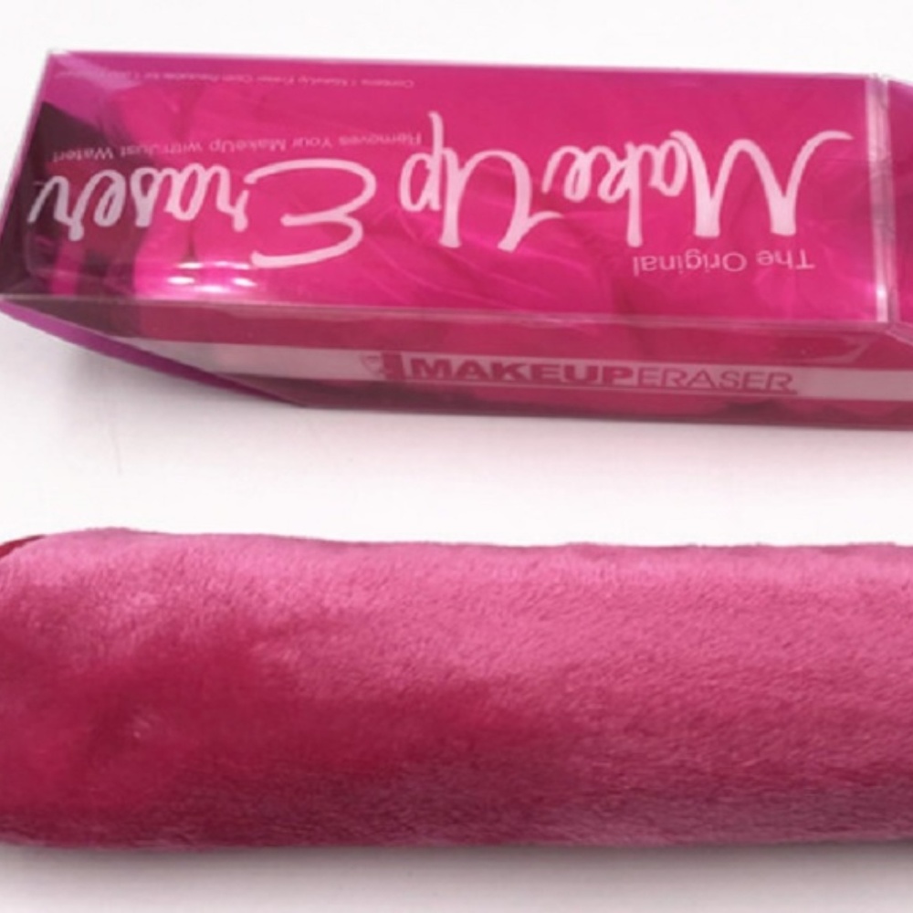 The Original Makeup Eraser - Pink - Ecofriendly!